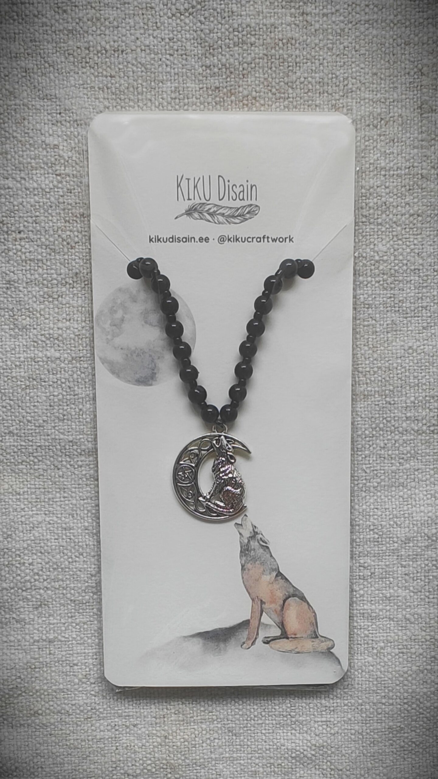 Mustast obsidiaanist kaelakee "Hunt ja kuu"