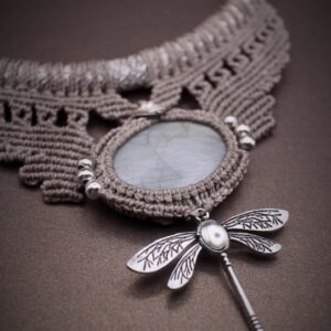 Makramee choker kaelakee kiiliga hõbe