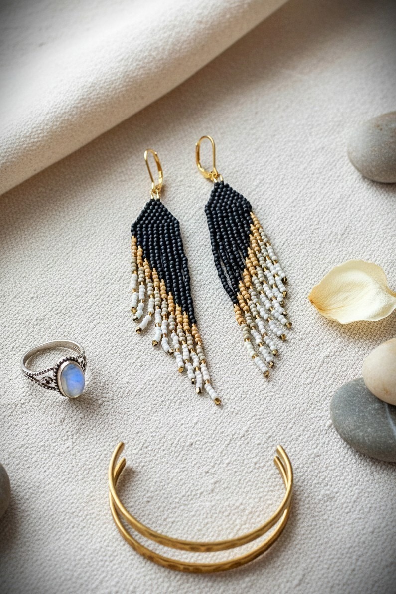 Seemnehelmestest kõrvarõngad “Öine sära”