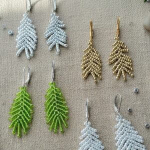 Seemnehelmestest kõrvarõngad "Pärlileht"