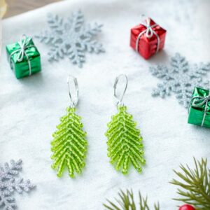 Seemnehelmestest kõrvarõngad "Pärlileht" roheline