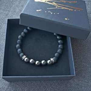 Käevõru must matt oonüks/ahhaat ja hematiit